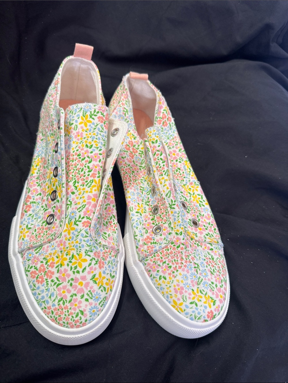 Women’s Floral Slip-On Sneakers - Pink Multi